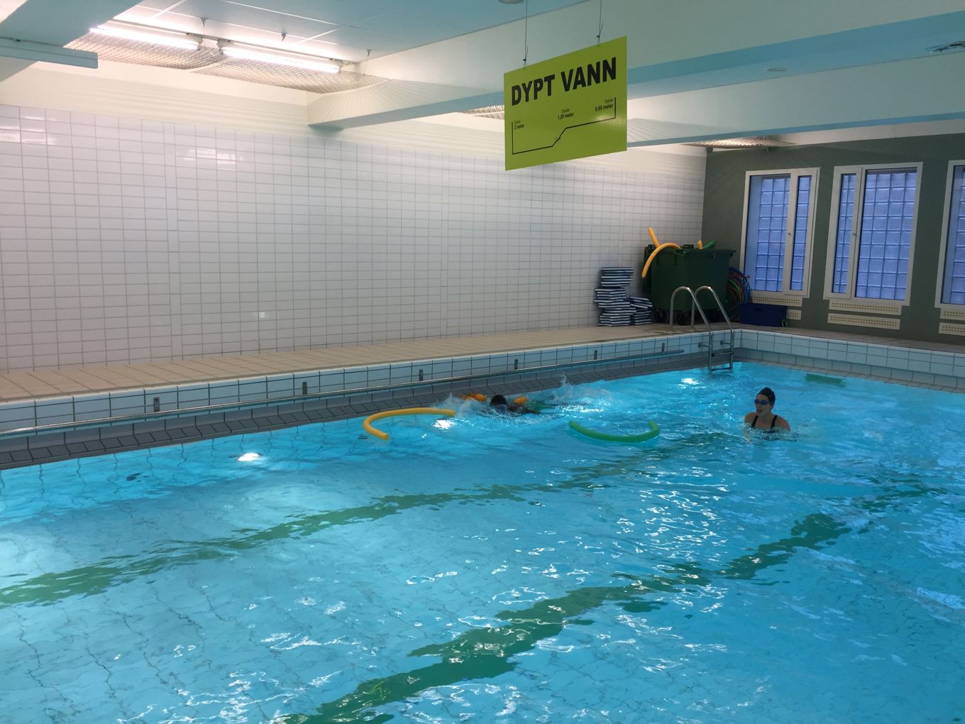 Svømmehall Svømmehall